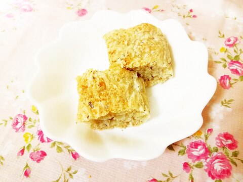 緑茶風味♪薄力粉＆御飯で作る手作りパン